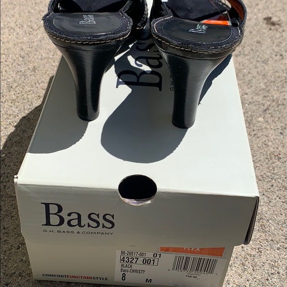 Bass heels size 8M - Picture 6 of 7